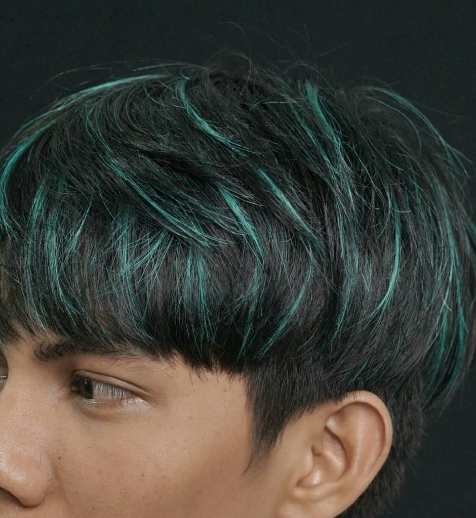 Green hair highlights