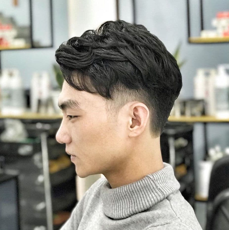 Medium-short length hairstyles for men