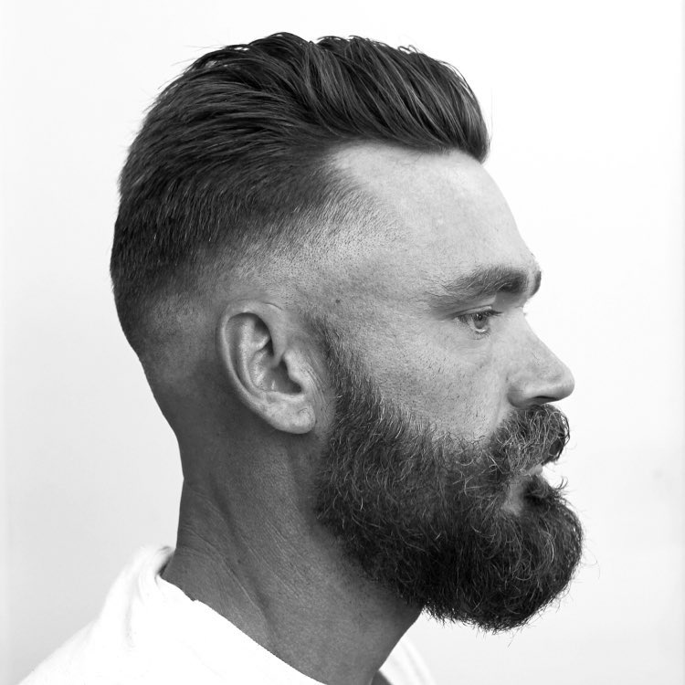 anthonythebarber916 classic mens haircut modern cool beard style