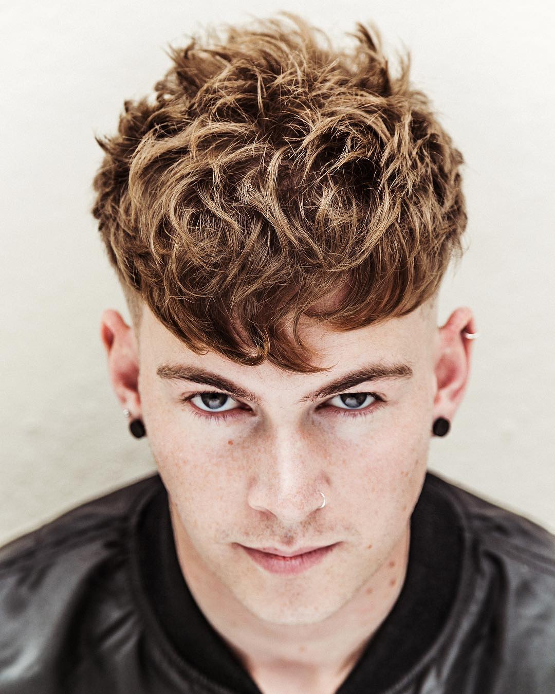 Wavy Textured Men's Hairstyle